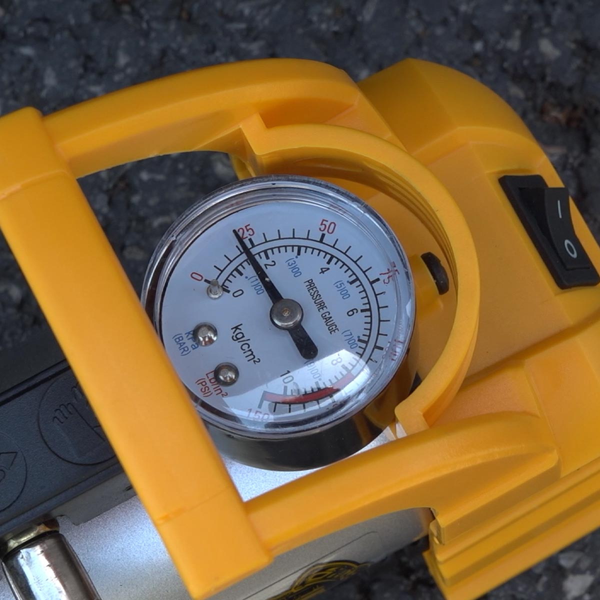 AAC1408 - GONFLEUR AUTO 10BARS INGCO Maroc