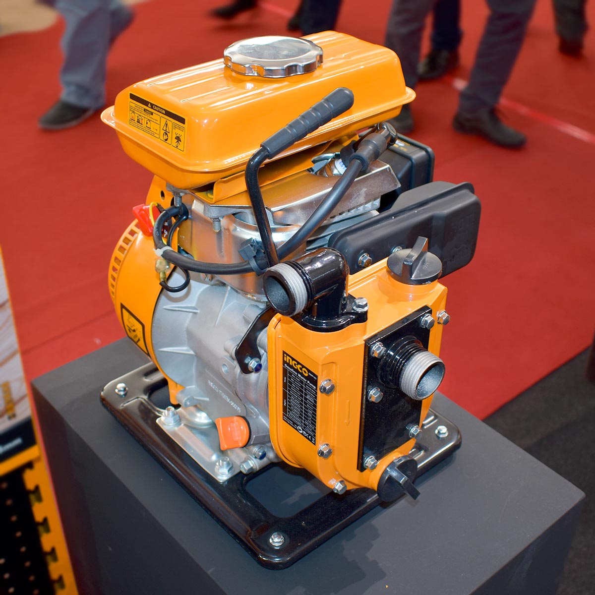 GWP102 - POMPE A EAU ESSENCE 2.5HP INGCO Maroc