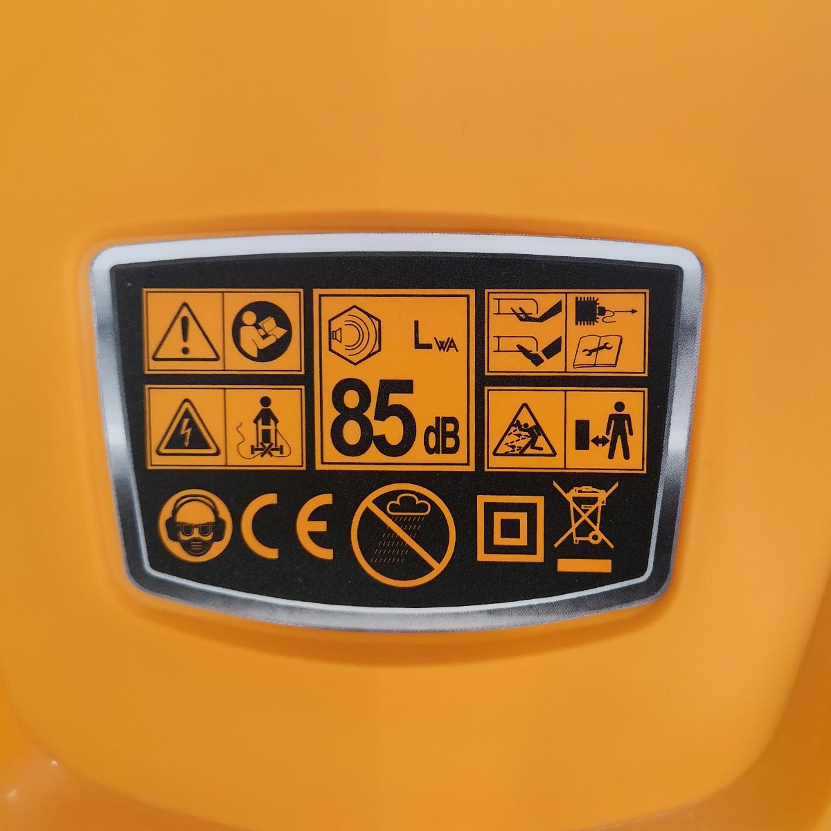 LM385 - TONDEUSE ELECTRIQUE 380MM 1600W 45L INGCO Maroc